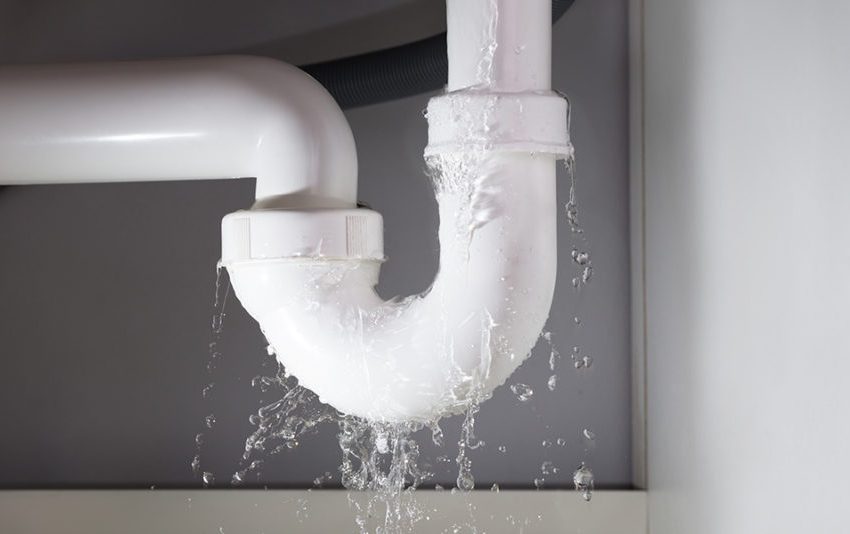  What Are The Common Plumbing Issues in Homes?