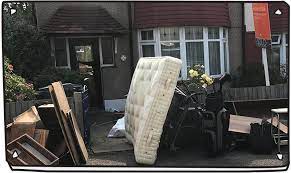  What is the Reason to Hire House Clearance Firms?