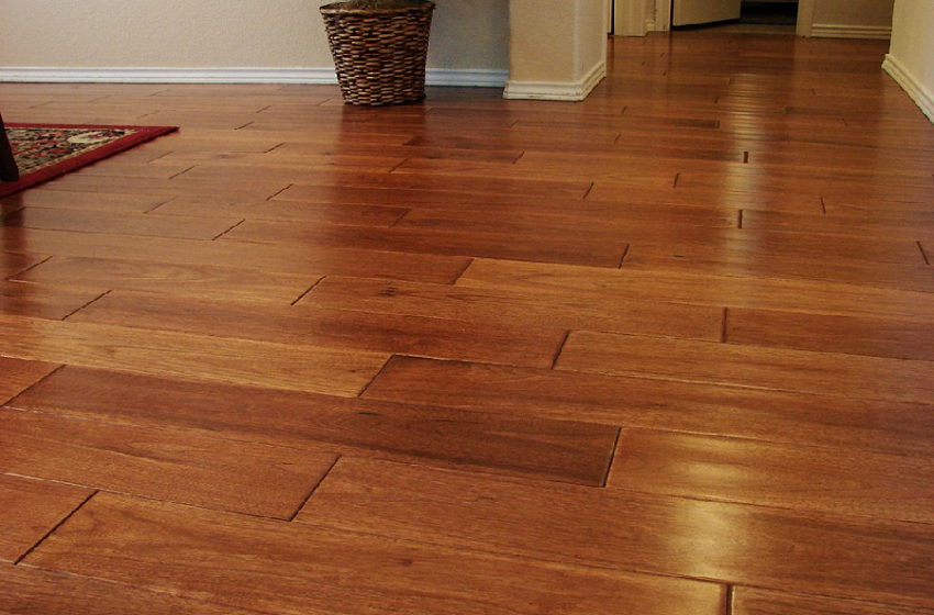  4 Ways to Deal with Faded Hardwood Floors without Sanding and Refinishing
