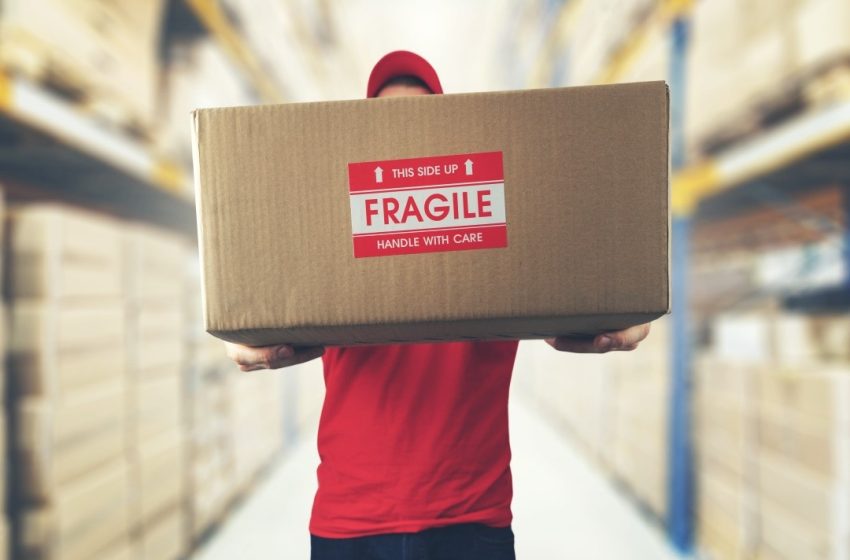  Specialized Deliveries: Handling Fragile, Large, and Unusual Items